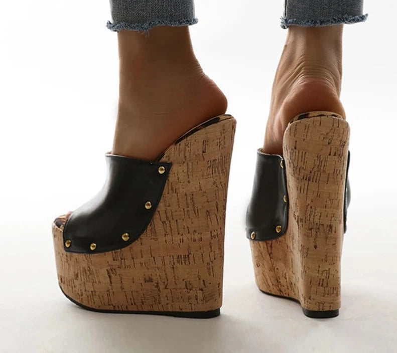 Rivet Peep Toe Platform Wedge Slippers Black Summer Shoes Woman Sexy Super High Heels Mules Sandal Size 35-42