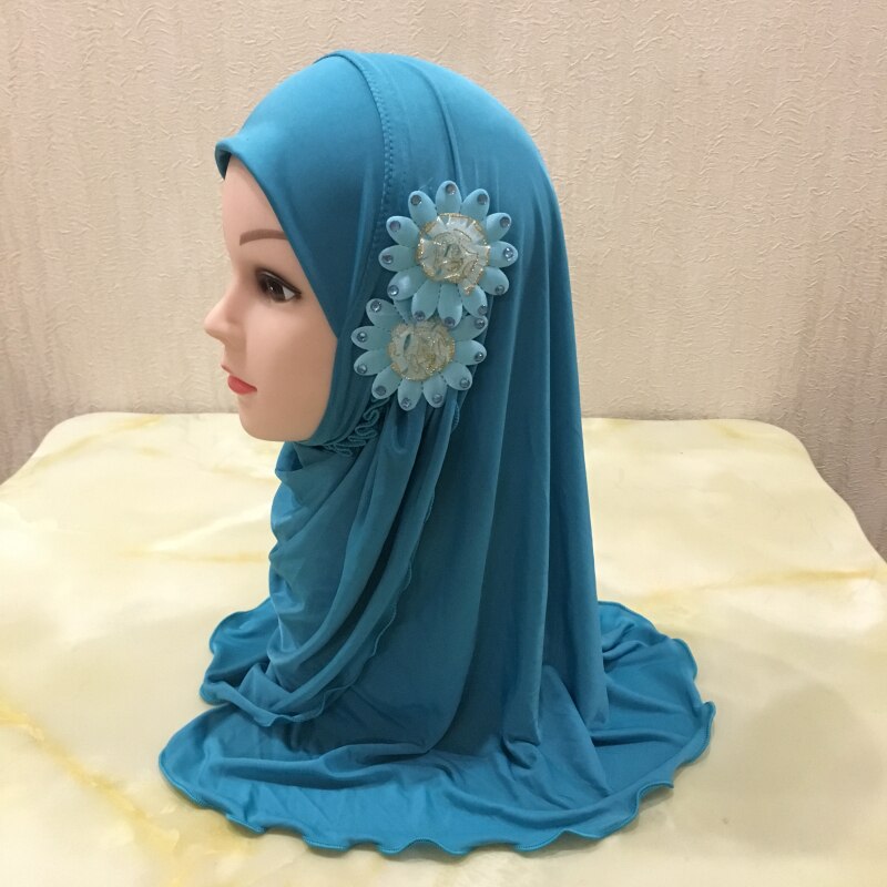 H081 beautiful small girl Al amira hijab with flowers fit 2-7 years old muslim kids pull on islamic scarf headscarf