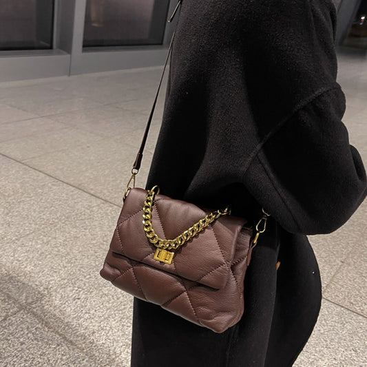 New Fashion Women Bag Shoulder Bags For Women Metal Chains Casual Female Retro Soft Winter Bags